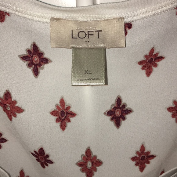 Flowy Loft Tank - Picture 2 of 3